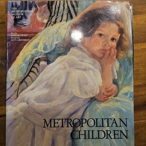 Metropolitan Children Art Book For Cofee Table